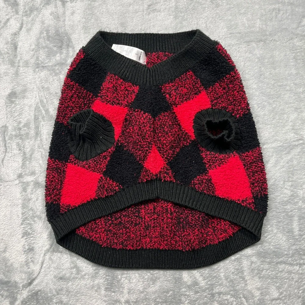 Old Navy Pet Sweater Large Red Black Buffalo Plaid Popcorn Knit Leash Hole‎
